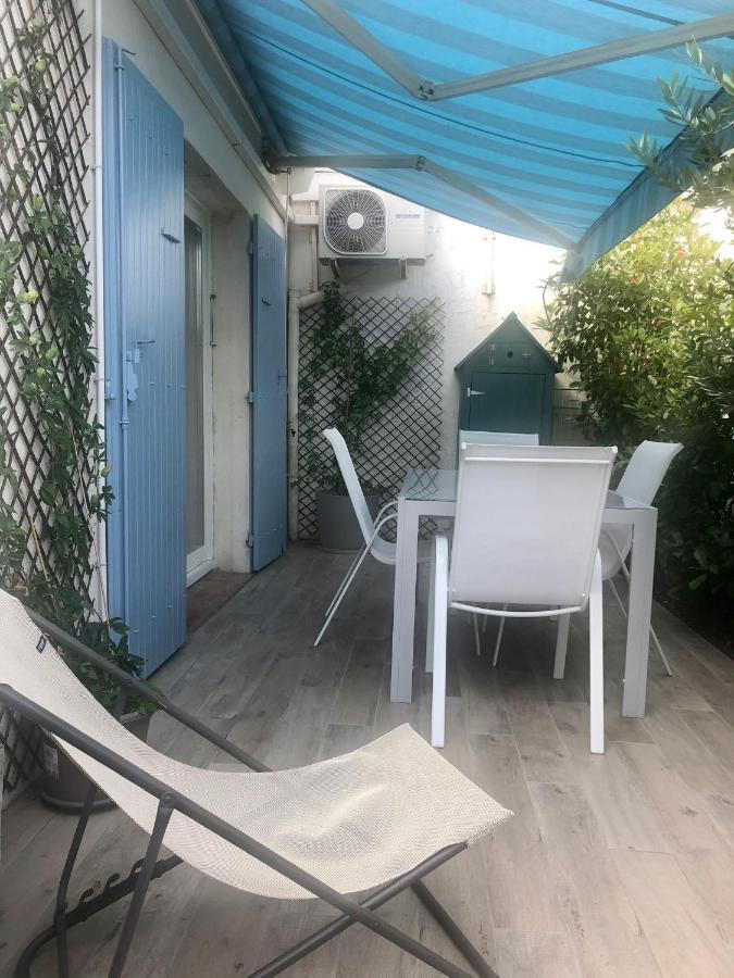 Appartement De Standing Avec Terrasse Saintes-Maries-de-la-Mer Exteriör bild